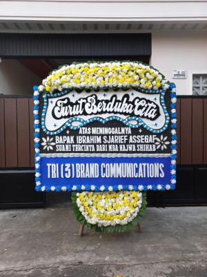 Papan Bunga Duka di Marikit